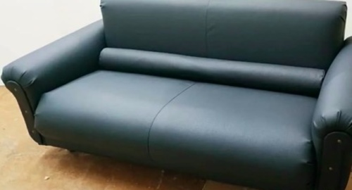 Обивка дивана на дому. Белоозёрский